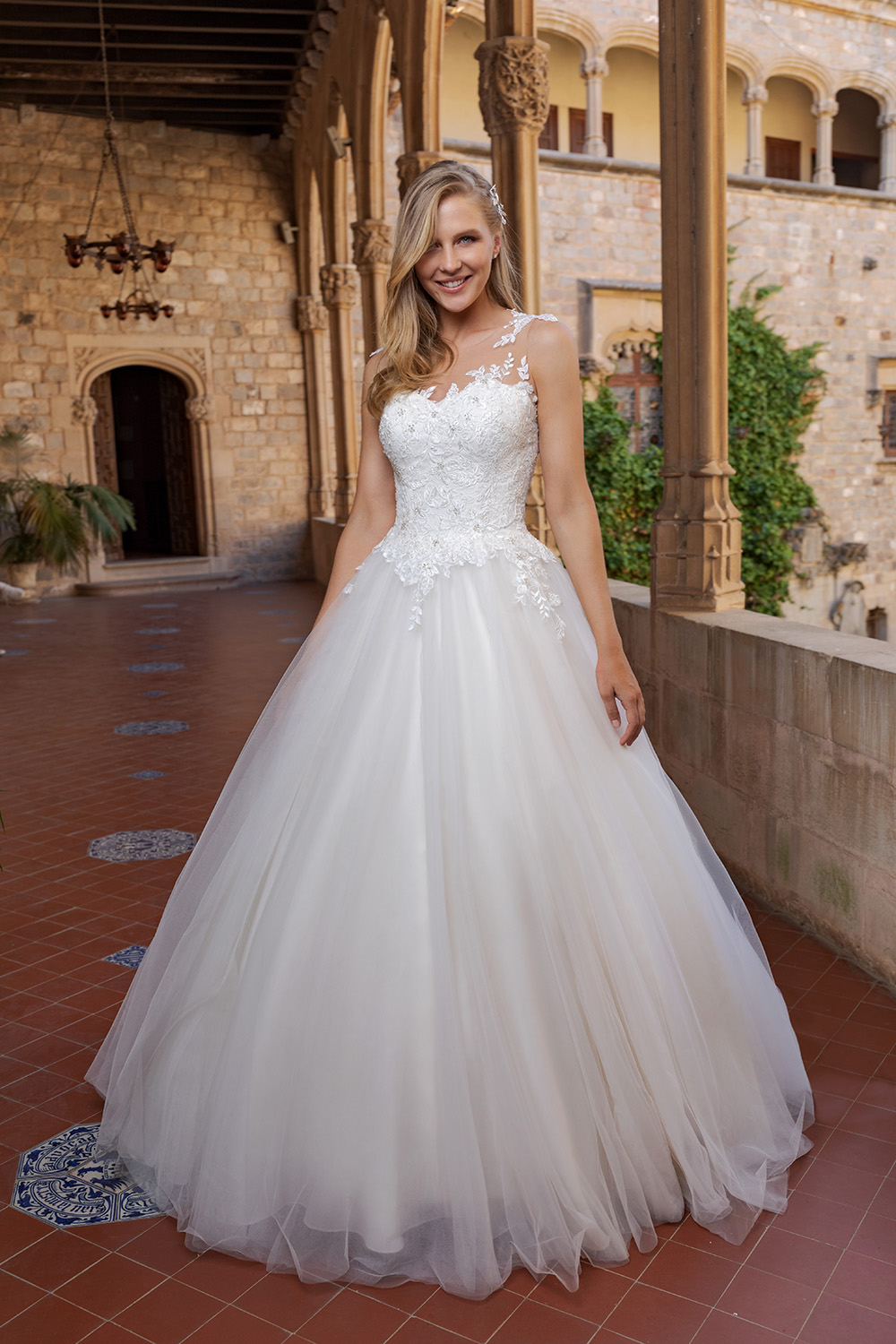 Brautkleid Florence B1939 1 Amera Vera 2019