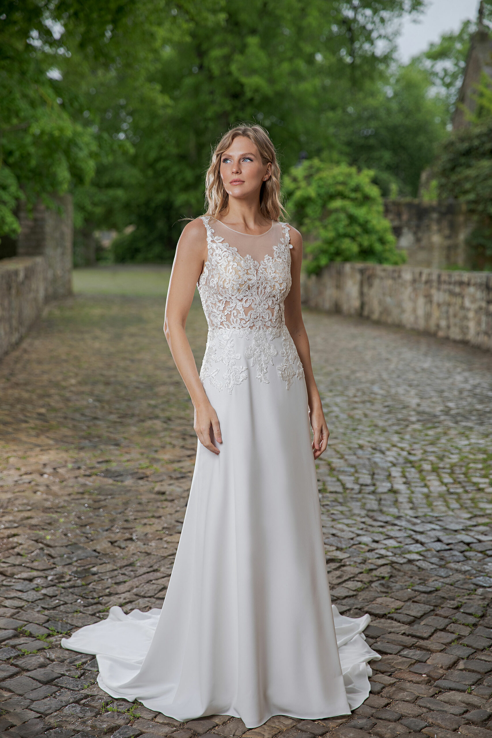 Amera Vera Kollektion 2020 Ivory Brautkleid Aviva B2048 2 Hochzeitskleid